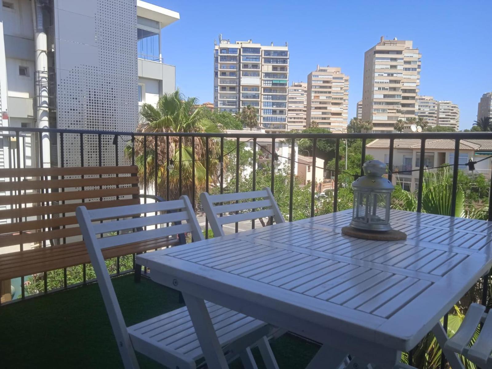Sea View W/ 2 Rooms, Beach: 1 Minute * Torremolinos